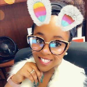 Meet your Posher, Saiqueenau